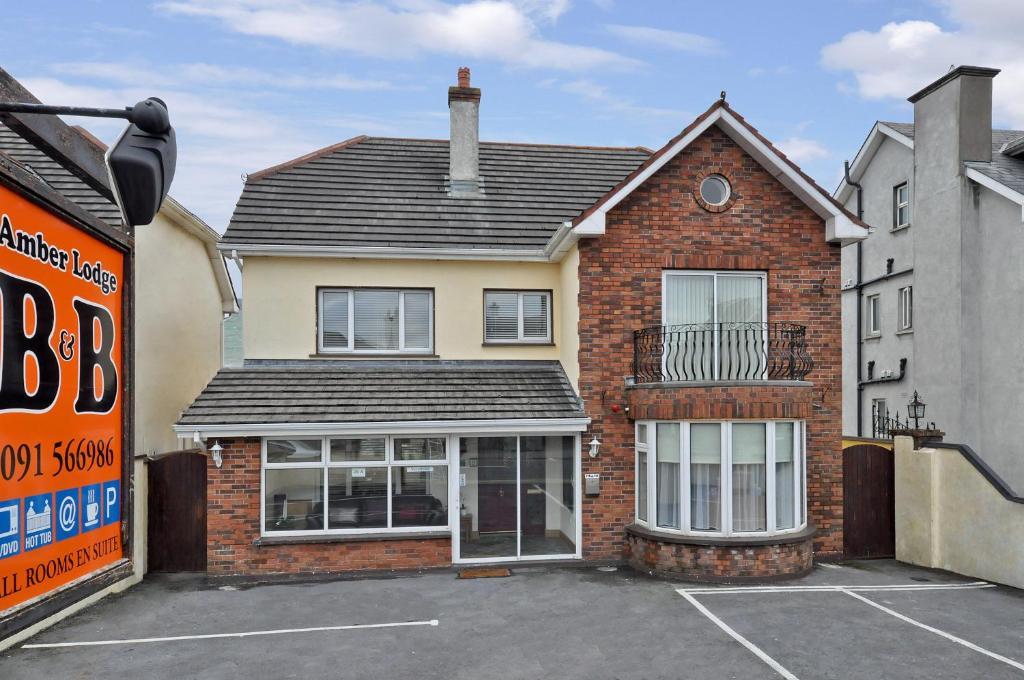 Amber Lodge Budget Accommodation Galway Dış mekan fotoğraf